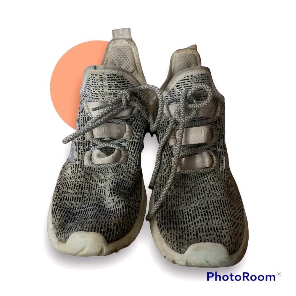 Adidas Kaptir Gray and White Size US 10 athletic shoes